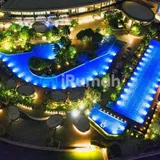 M Adora swimming pool
