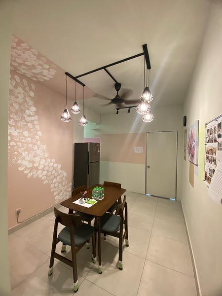 Majestic Maxim image 3