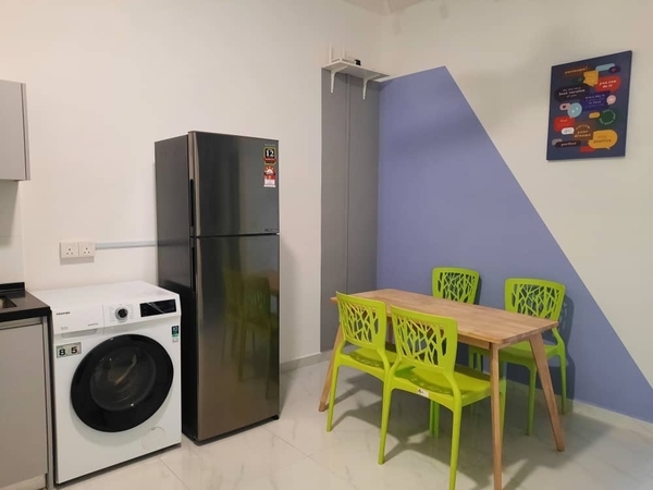 Majestic Maxim image 4