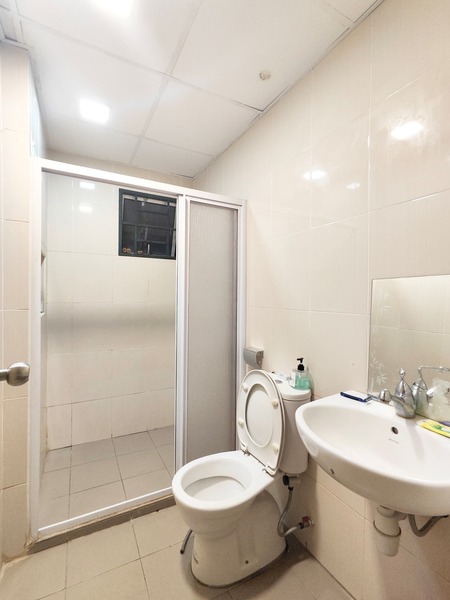 OUG Parklane image 2