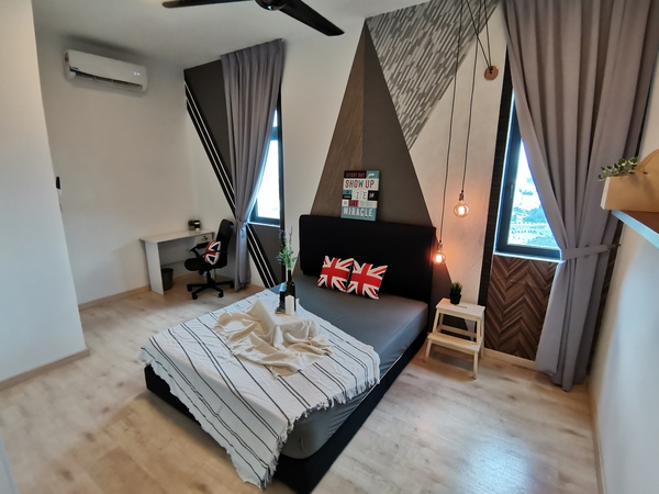 Parkhill Residence image 3